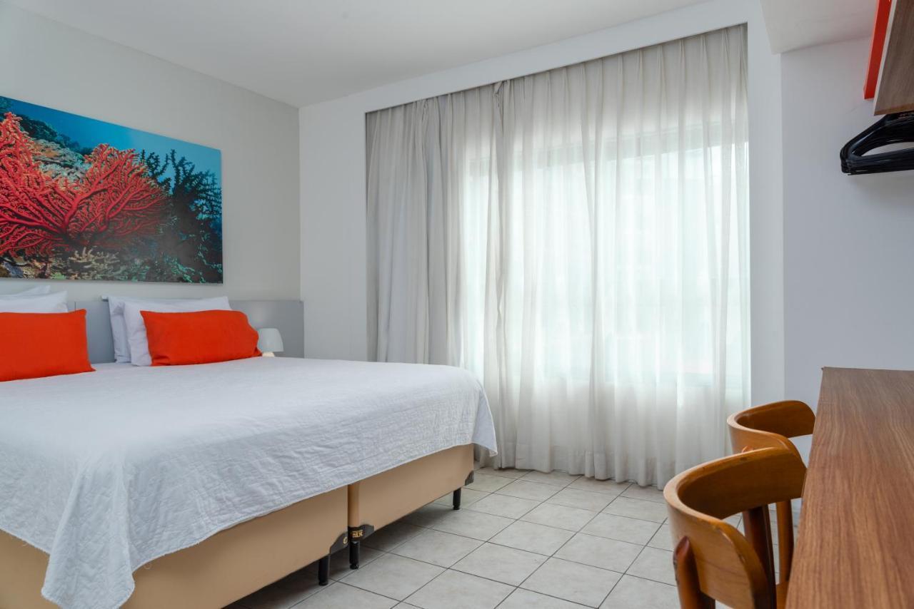 Double or Twin Room Partial Sea View
